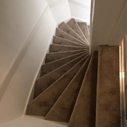 aanbieding dichte trap bekleden