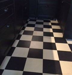 Marmoleum zwart wit in keuken